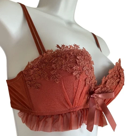 NEW ROMANTIC LACE PUSH UP BRA - Picture 2 of 4